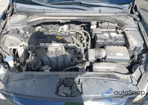 2017 Hyundai Elantra Se z USA, uszkodzony, nr VIN 5NPD84LF3HH159028